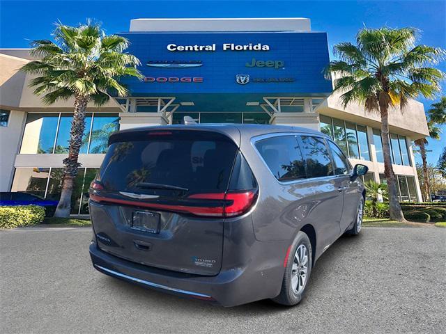 used 2022 Chrysler Pacifica Hybrid car, priced at $21,749