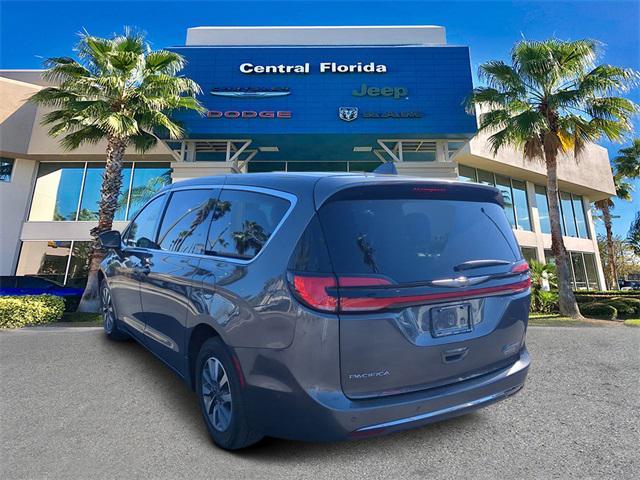 used 2022 Chrysler Pacifica Hybrid car, priced at $21,749