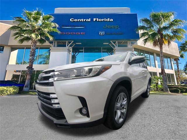 used 2019 Toyota Highlander car, priced at $20,999