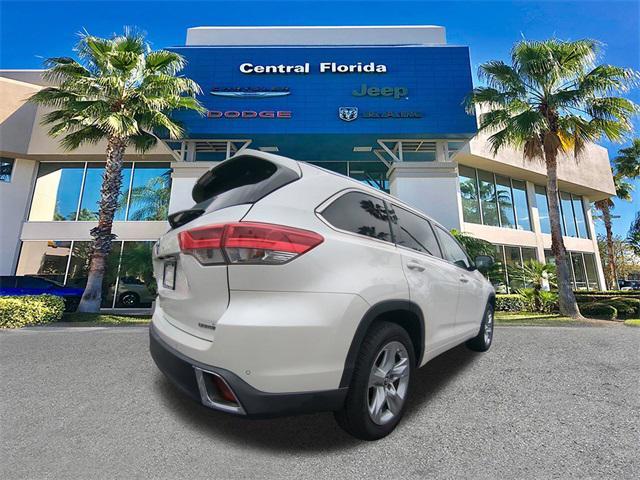 used 2019 Toyota Highlander car, priced at $20,999