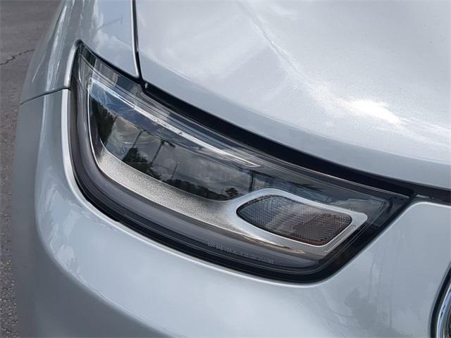 used 2023 Chrysler Pacifica car, priced at $22,999