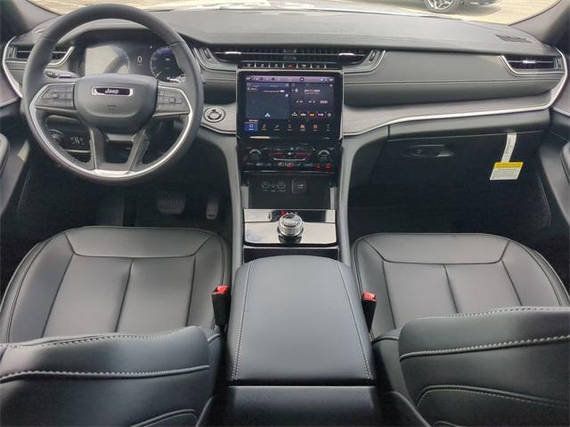 new 2025 Jeep Grand Cherokee L car, priced at $39,442