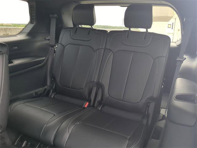 new 2025 Jeep Grand Cherokee L car, priced at $39,442