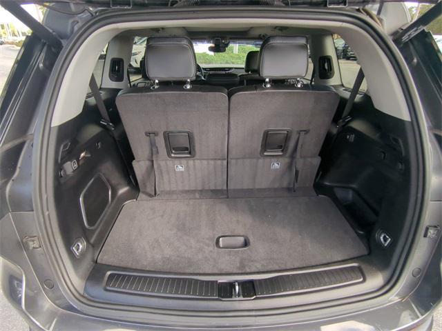 used 2021 Jeep Grand Cherokee L car, priced at $25,999