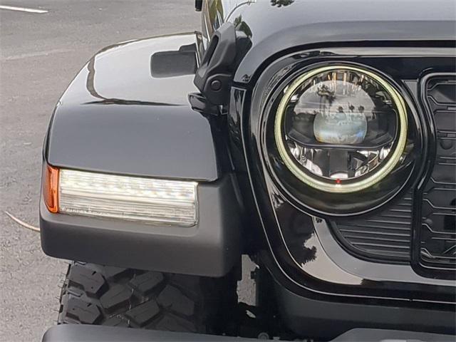 new 2024 Jeep Gladiator car, priced at $50,370