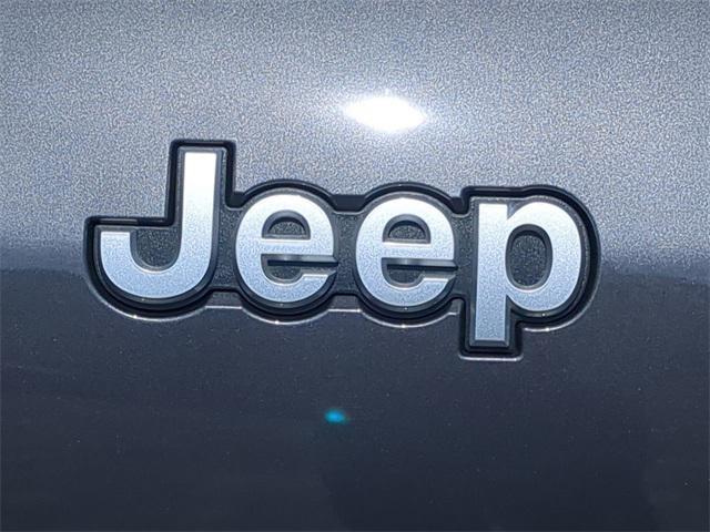 new 2024 Jeep Grand Cherokee L car, priced at $38,320