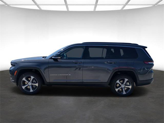 new 2024 Jeep Grand Cherokee L car, priced at $38,320