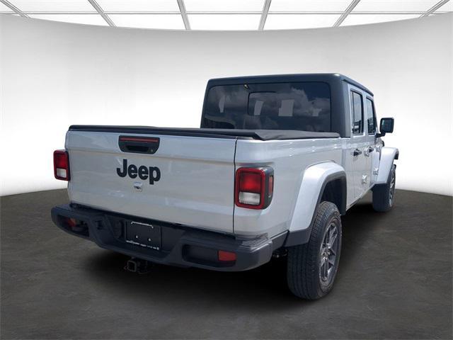 new 2024 Jeep Gladiator car, priced at $46,470