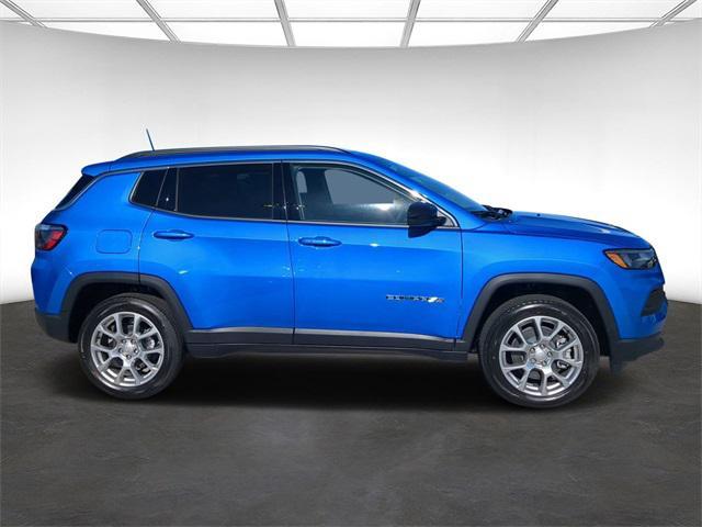 new 2024 Jeep Compass car, priced at $33,171