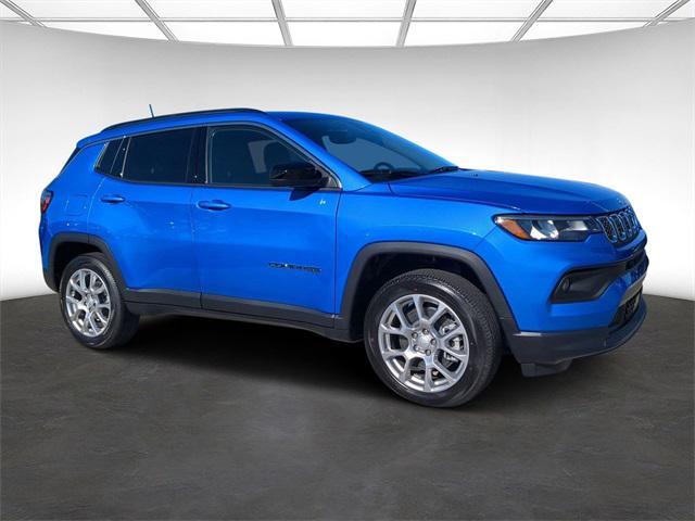 new 2024 Jeep Compass car, priced at $33,171