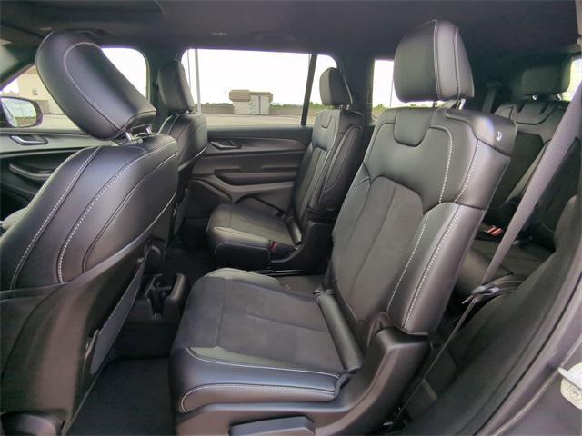 new 2025 Jeep Grand Cherokee L car, priced at $41,255