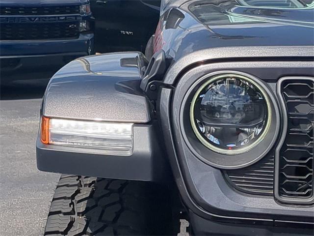 new 2025 Jeep Gladiator car, priced at $54,742