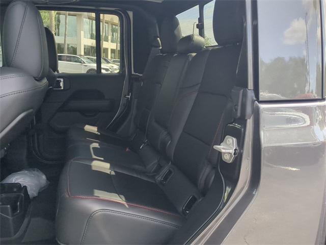 new 2025 Jeep Gladiator car, priced at $54,742