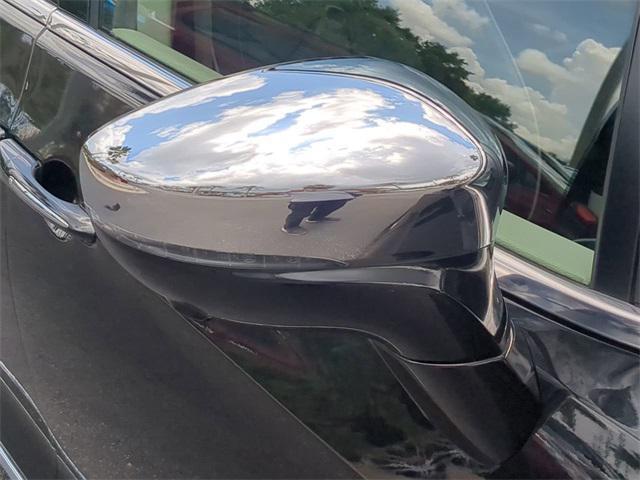 used 2022 Chrysler Pacifica car, priced at $22,249