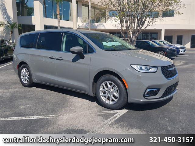 used 2023 Chrysler Pacifica car, priced at $22,249