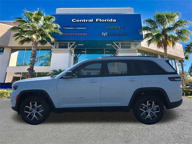 new 2025 Jeep Grand Cherokee car, priced at $40,792