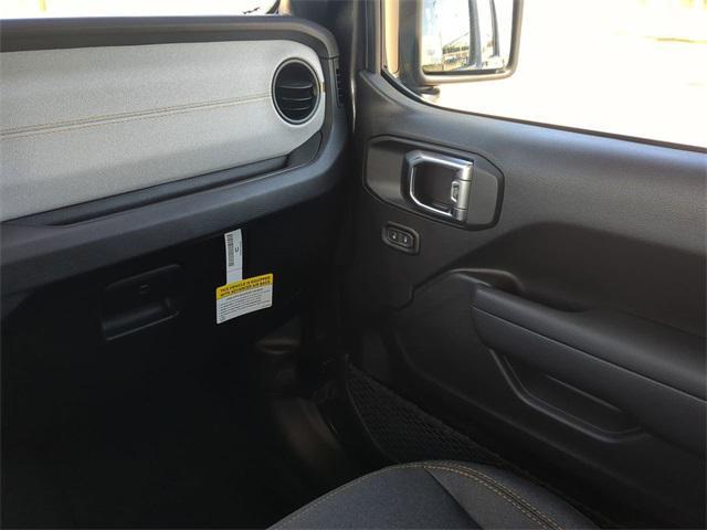 new 2025 Jeep Gladiator car, priced at $47,645