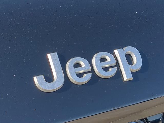 new 2025 Jeep Grand Cherokee L car, priced at $45,208