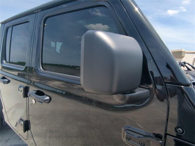 new 2025 Jeep Gladiator car, priced at $42,878