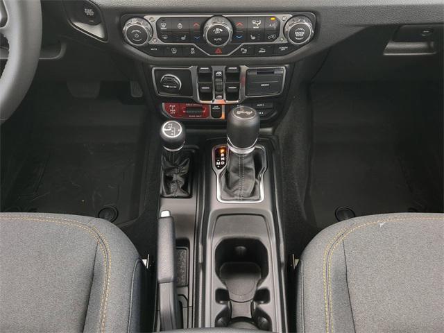 new 2025 Jeep Wrangler car, priced at $53,714