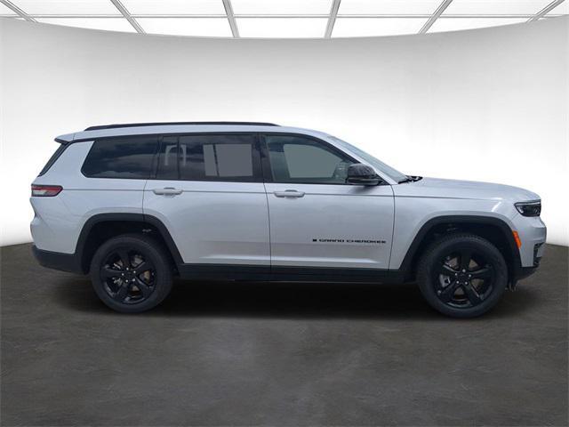 new 2024 Jeep Grand Cherokee L car, priced at $39,188