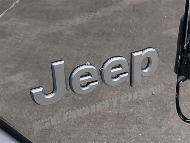 new 2025 Jeep Gladiator car, priced at $41,810