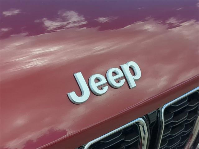 new 2025 Jeep Grand Cherokee L car, priced at $41,764