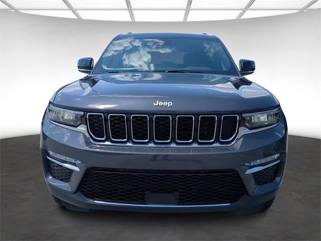 new 2024 Jeep Grand Cherokee car, priced at $37,294