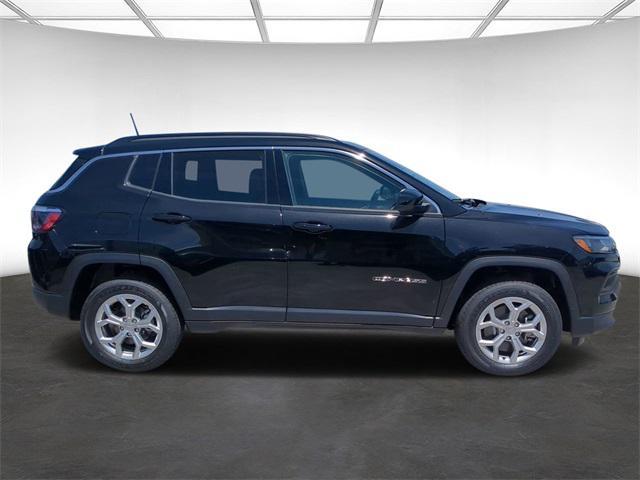 new 2024 Jeep Compass car, priced at $29,245