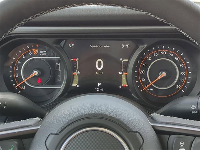 new 2025 Jeep Gladiator car, priced at $47,379