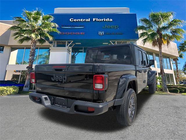 new 2025 Jeep Gladiator car, priced at $41,624