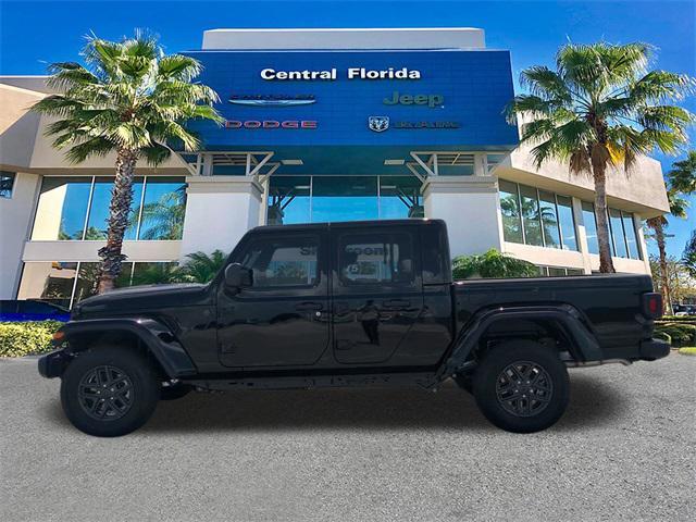 new 2025 Jeep Gladiator car, priced at $41,624