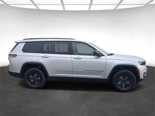 new 2024 Jeep Grand Cherokee L car, priced at $44,770