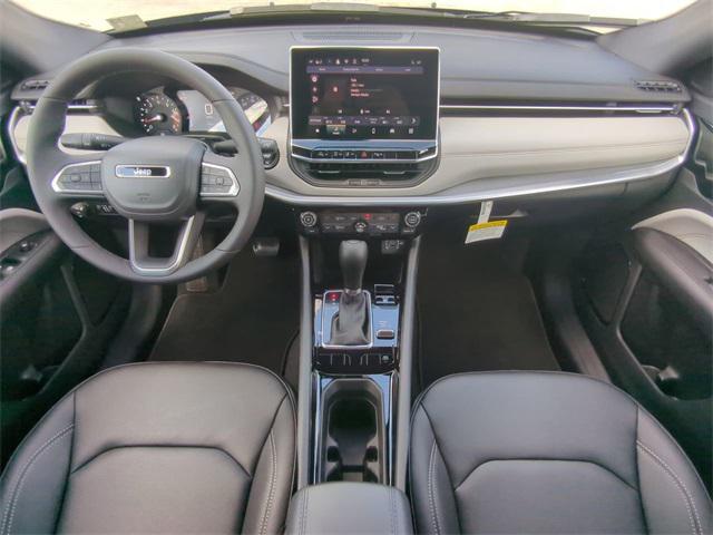 new 2025 Jeep Compass car, priced at $30,686