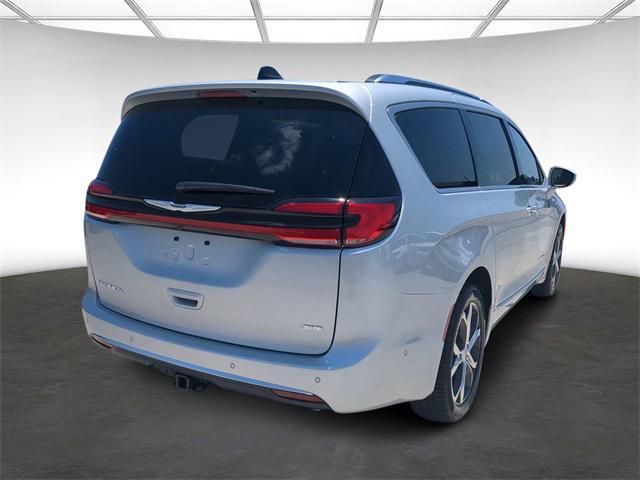 new 2024 Chrysler Pacifica car, priced at $54,167