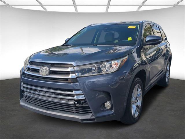 used 2017 Toyota Highlander car, priced at $16,499