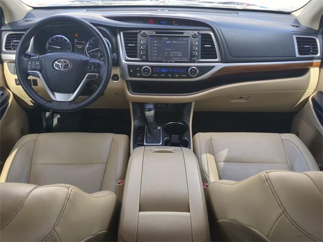 used 2017 Toyota Highlander car, priced at $16,499