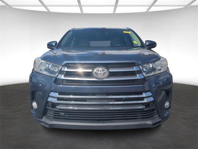 used 2017 Toyota Highlander car, priced at $16,499