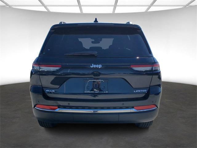 new 2024 Jeep Grand Cherokee car, priced at $39,597