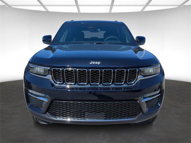 new 2024 Jeep Grand Cherokee car, priced at $43,700