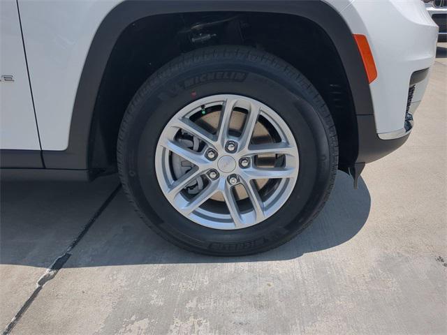 new 2024 Jeep Grand Cherokee L car, priced at $34,070