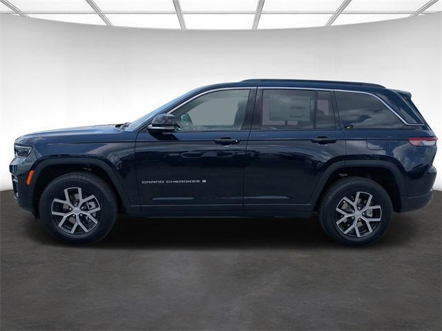 new 2024 Jeep Grand Cherokee car, priced at $34,517