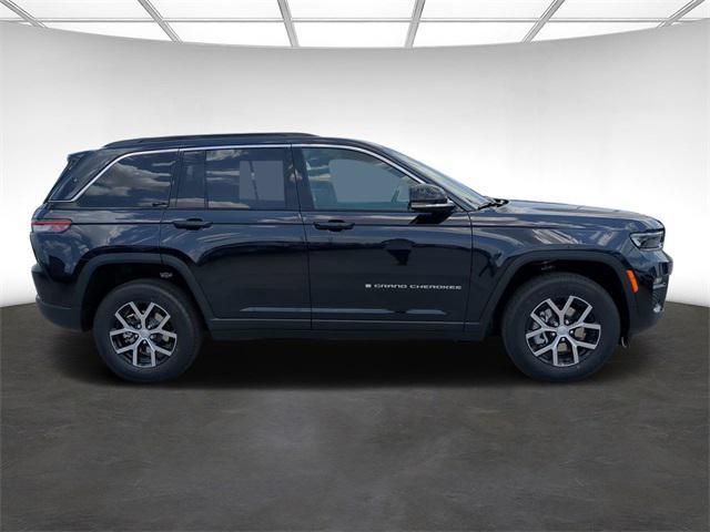 new 2024 Jeep Grand Cherokee car, priced at $34,517