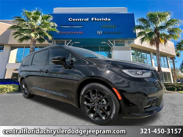 new 2026 Chrysler Pacifica car, priced at $51,880