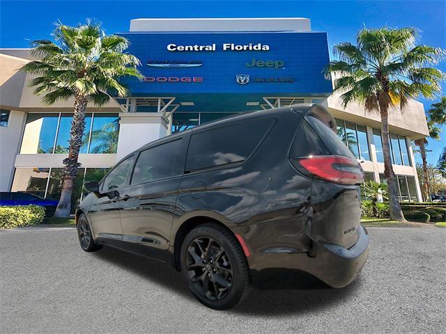 new 2026 Chrysler Pacifica car, priced at $51,880
