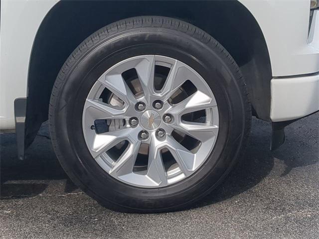 used 2024 Chevrolet Silverado 1500 car, priced at $33,249