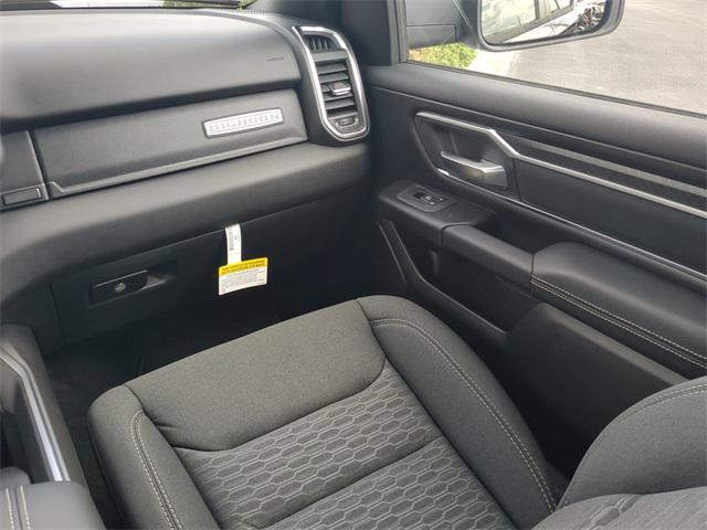 new 2025 Ram 1500 car, priced at $46,521