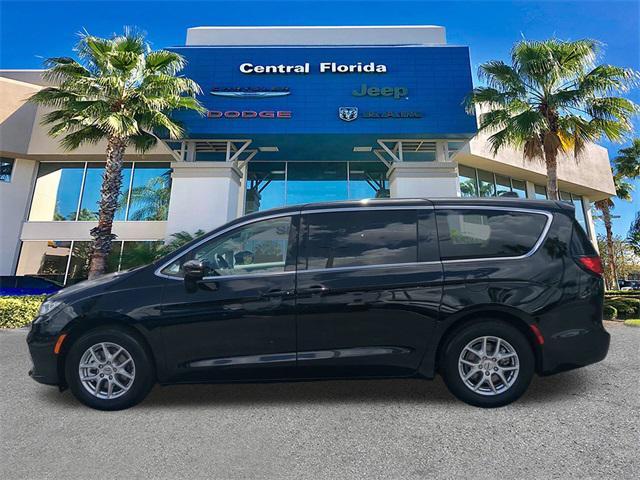 used 2024 Chrysler Pacifica car, priced at $29,999