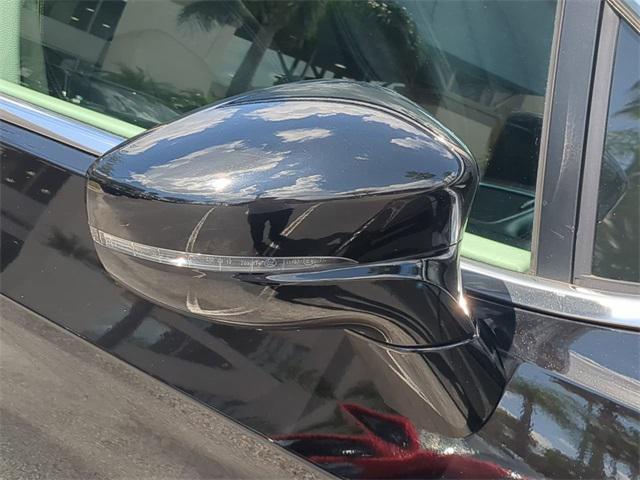 used 2024 Chrysler Pacifica car, priced at $29,999