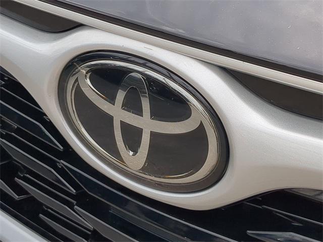 used 2021 Toyota Highlander car, priced at $30,249